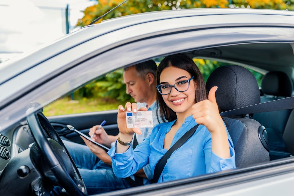 Bikrams Winnipeg Driving School | 38 Woodcroft Bay, Winnipeg, MB R2R 1C7, Canada | Phone: (204) 295-3877