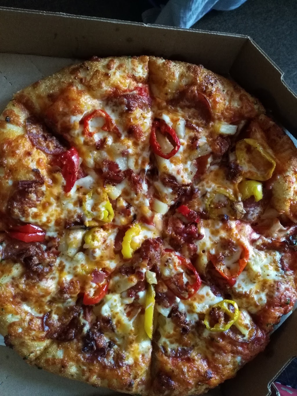 Toppers Pizza - Hamilton | 1400 Upper James St, Hamilton, ON L9B 1K3, Canada | Phone: (905) 387-7171