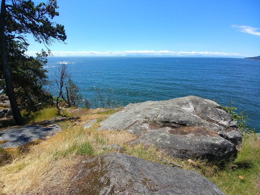 Kloochman Park | 5040 The Byway, West Vancouver, BC V7W 1L7, Canada