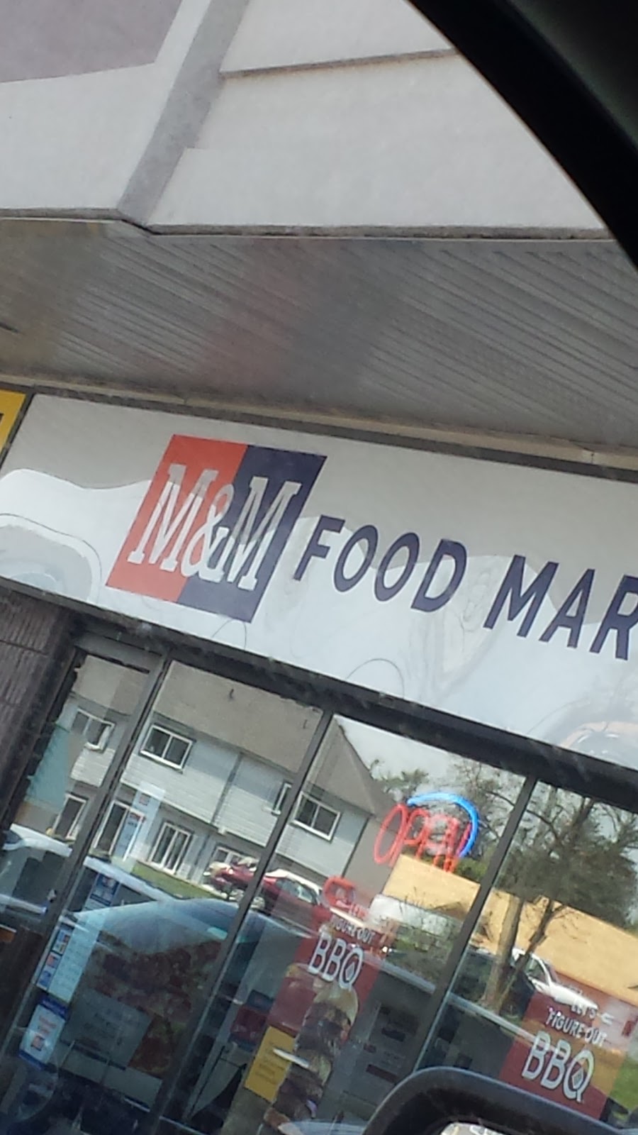 M&M Food Market | 250 Dundas St S Unit 9, Cambridge, ON N1R 8A8, Canada | Phone: (519) 620-1360
