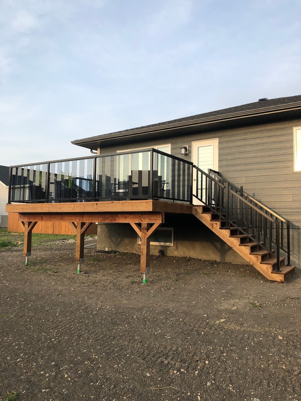 Kiwi Construction & Maintenance | Settlers Trail, Lorette, MB R5K 0R5, Canada | Phone: (431) 200-3083