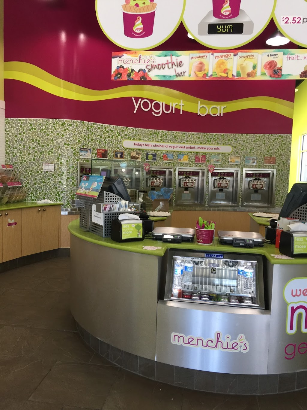 Menchies Frozen Yogurt | 1504-4949 Canoe Pass Way, Tsawwassen, BC V4M 0B2, Canada | Phone: (604) 382-1234