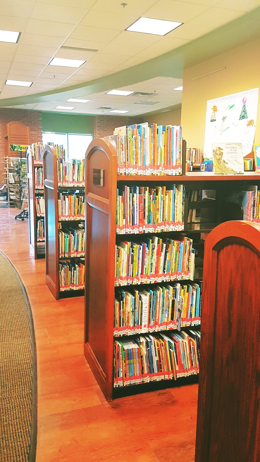 Mary C Moore Public Library | 5214 50 Ave, Lacombe, AB T4L 0B6, Canada | Phone: (403) 782-3433