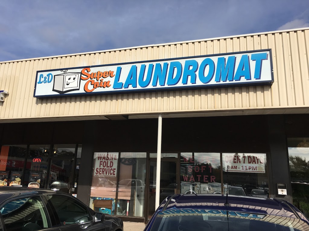 Supercoin Laundry | 370 Speedvale Ave E, Guelph, ON N1E 1N5, Canada | Phone: (519) 767-1198