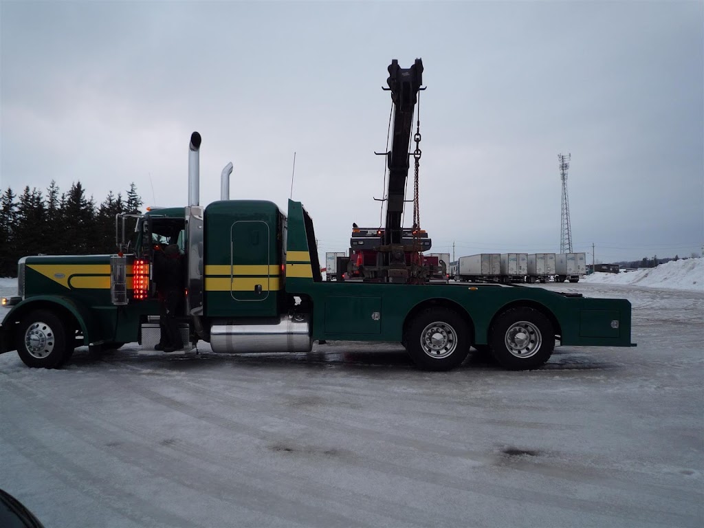 Baker Heavy Towing Inc | 250 Dundas St S, Cambridge, ON N1R 8A8, Canada | Phone: (519) 620-2442