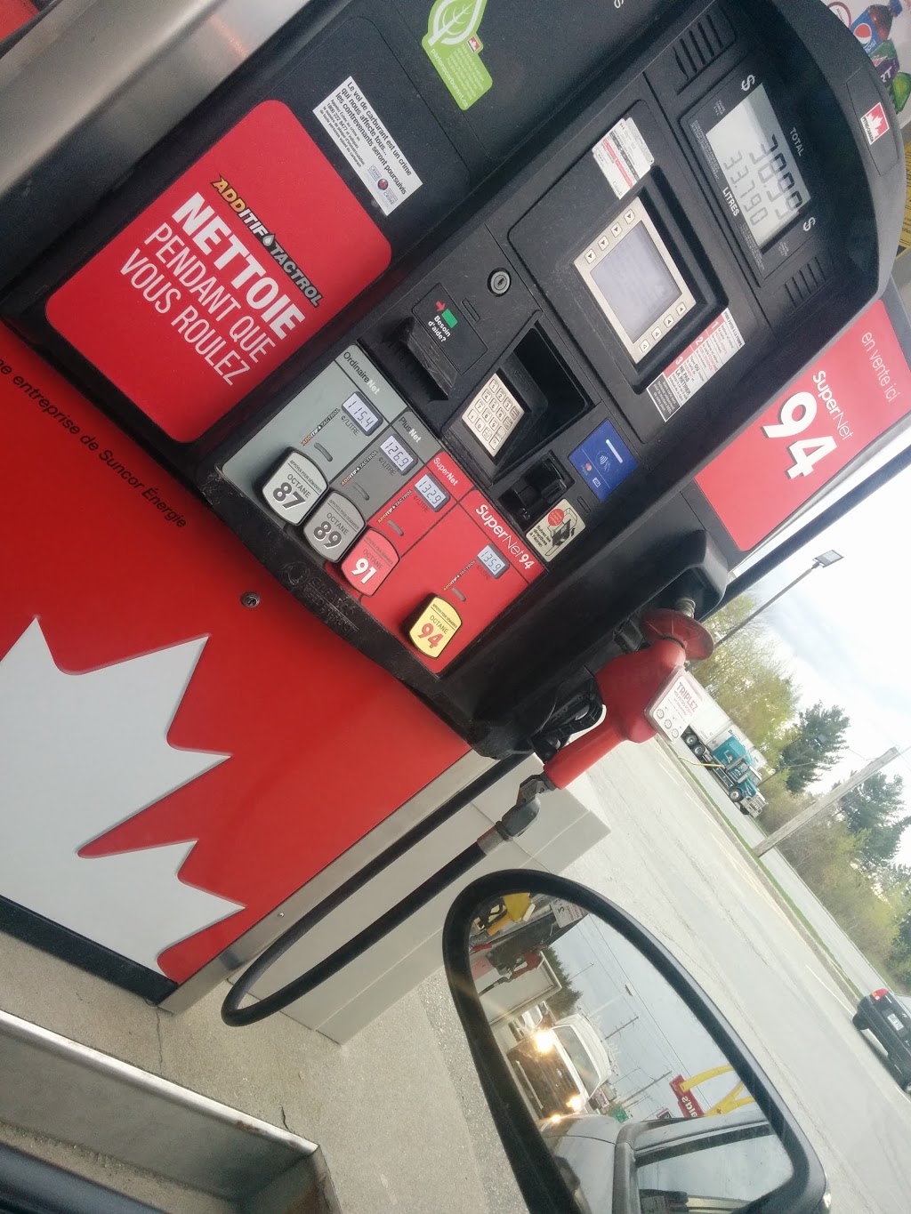 Petro-Canada Gas Station & Petro-Pass Truck Stop | 5005 Boulevard Industriel, Sherbrooke, QC J1R 0P4, Canada | Phone: (819) 569-9110