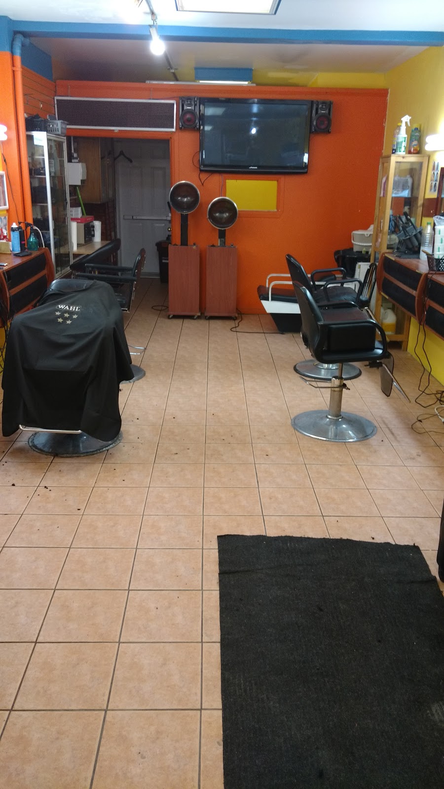 Coupe Ca | 10837 Bd Pie-IX, Montréal-Nord, QC H1H 4A9, Canada | Phone: (438) 930-0295