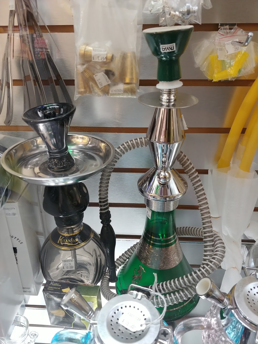 Bongs & Such | 4823 Macleod Trail SW, Calgary, AB T2G 0A7, Canada | Phone: (403) 243-5251