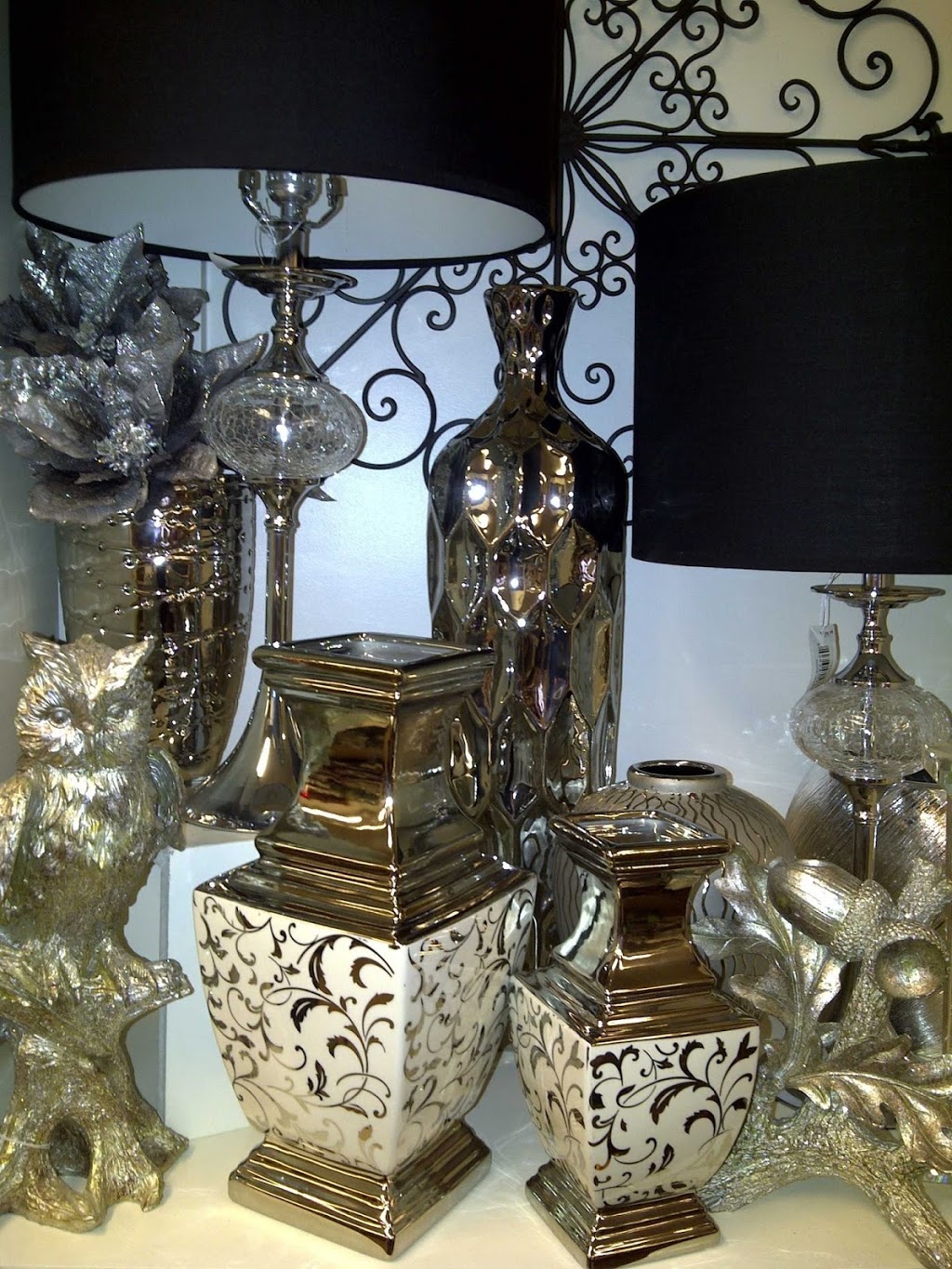 Casual Elegance Home Decor & Fine Foods | 16 Charing Cross St, Brantford, ON N3R 2H2, Canada | Phone: (519) 756-4445