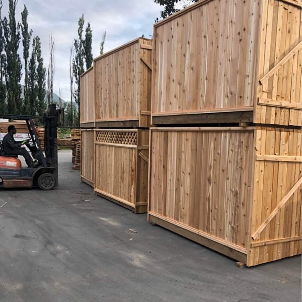 Wood Panel Fence Guy | 5974 Broadway Rd, Nanaimo, BC V9V 1C9, Canada | Phone: (778) 713-0655