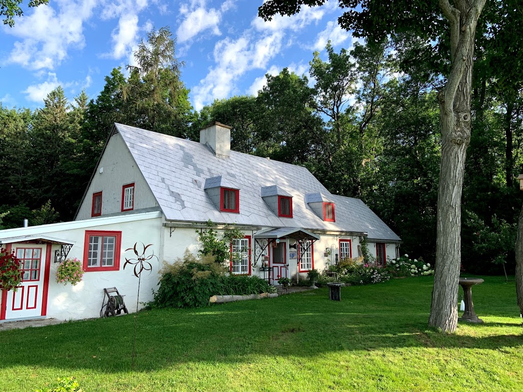 Le Pingouin et La Brebis | 6191 Chemin Royal, Saint-Laurent-de-lÎle-dOrléans, QC G0A, Canada | Phone: (418) 802-1641