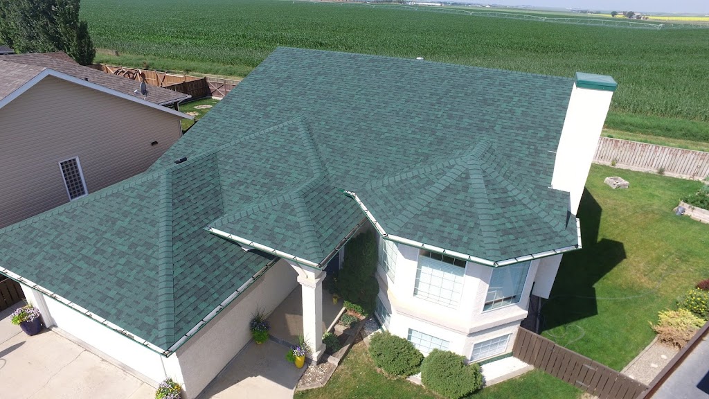 On The Top ROOFING LTD | 3102 5 Ave N, Lethbridge, AB T1H 0N4, Canada | Phone: (403) 393-9355