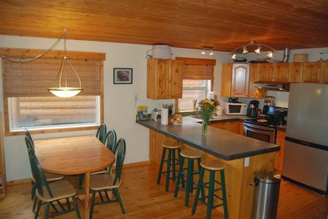 Apex Accommodations | 100 Strayhorse, Apex Mountain Resort, BC, Okanagan-Similkameen G, BC V0X 1K0, Canada | Phone: (250) 292-8256