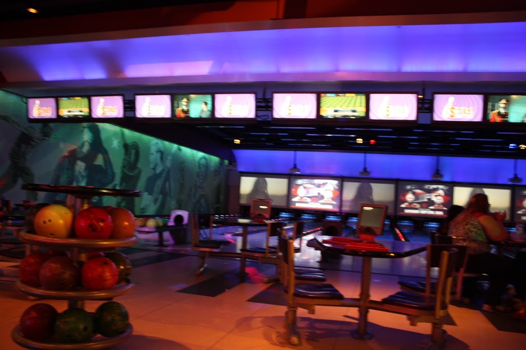 Strike Rock N Bowl Games | 4960 Clifton Hill, Niagara Falls, ON L2G 3N4, Canada | Phone: (905) 358-4788