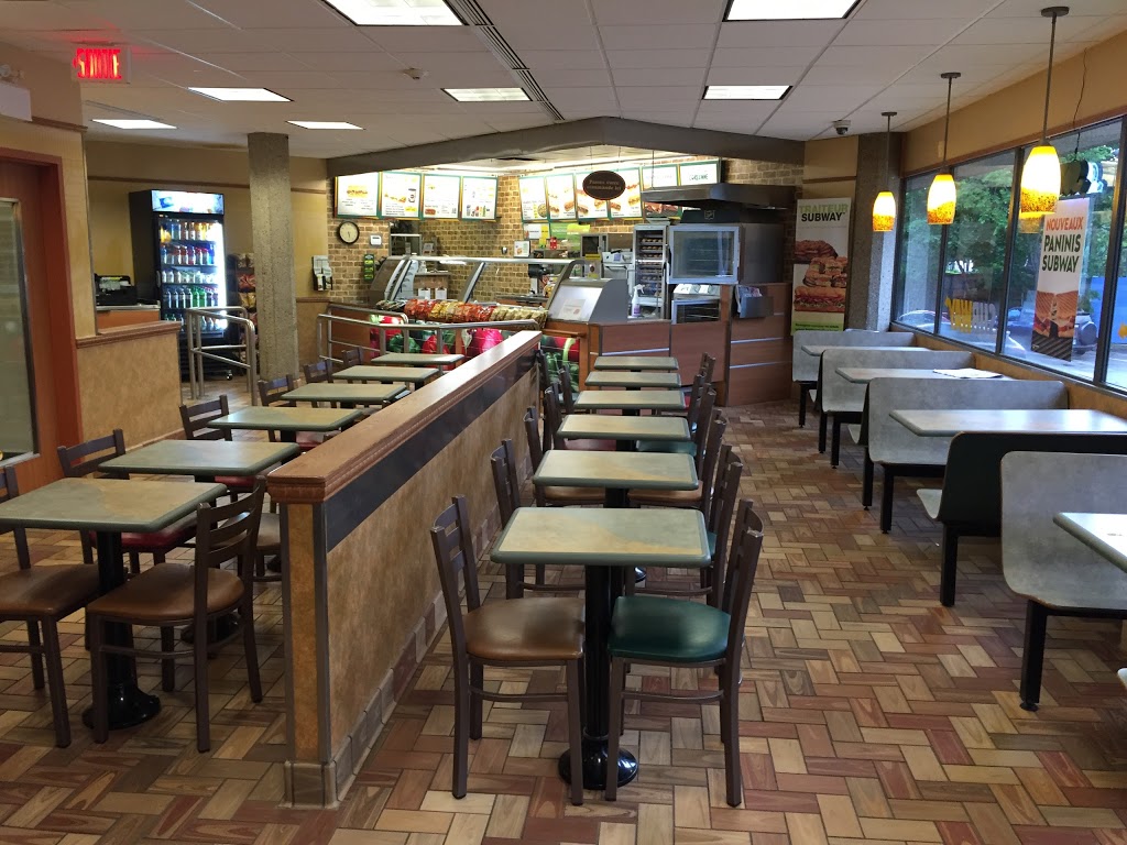 Subway | 1535 Ch Ste-Foy Suite 150, Québec, QC G1S 2P1, Canada | Phone: (418) 527-2111