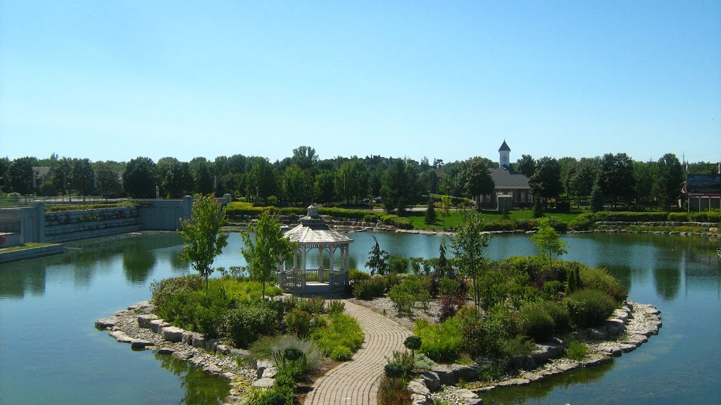 Village by the Arboretum | 221 Stone Rd E, Guelph, ON N1G 4X7, Canada | Phone: (519) 767-5001