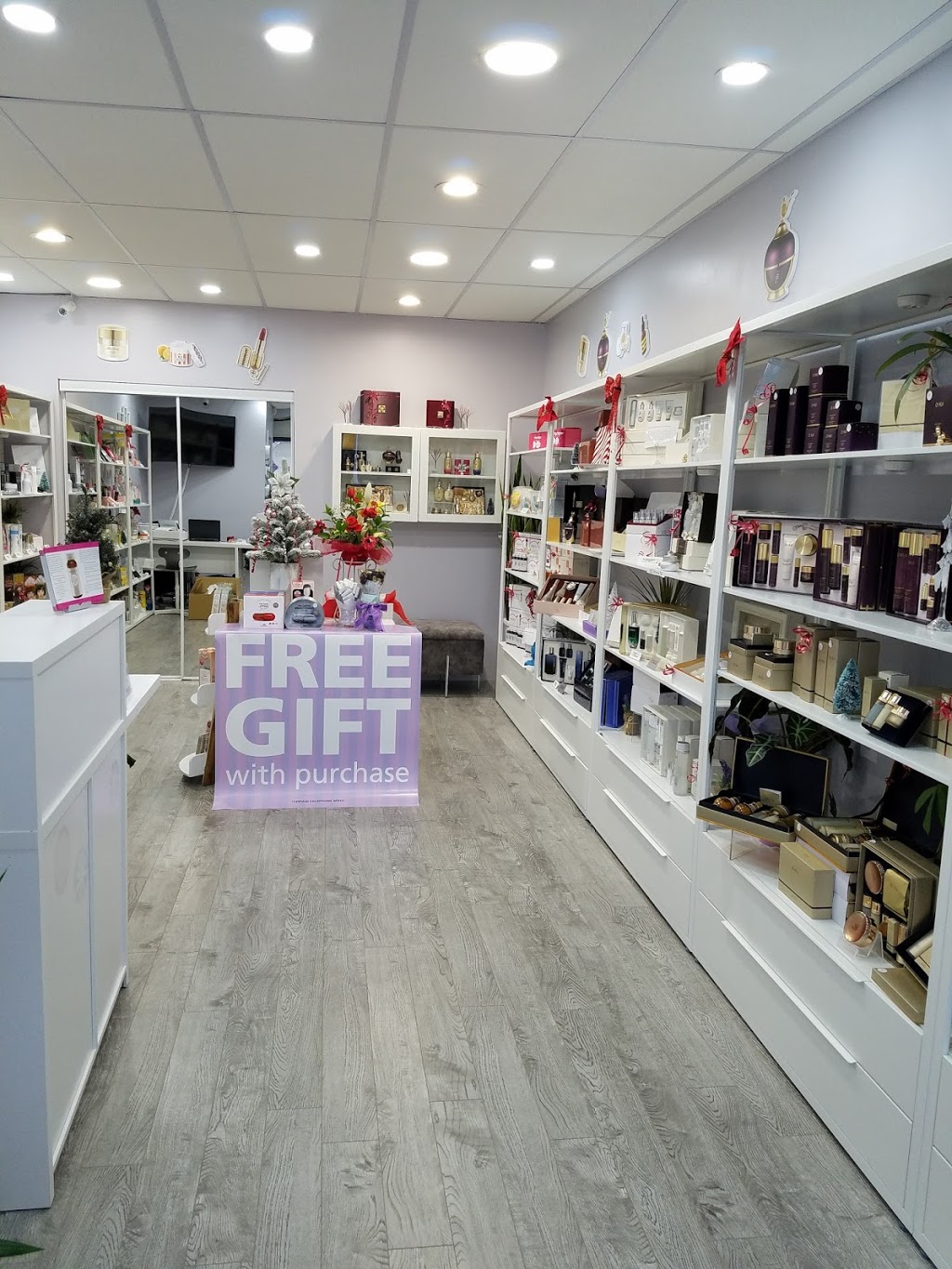 K-Glow Skincare | 848 Burnhamthorpe Rd W Unit 3B, Mississauga, ON L5C 2S3, Canada | Phone: (905) 766-1639