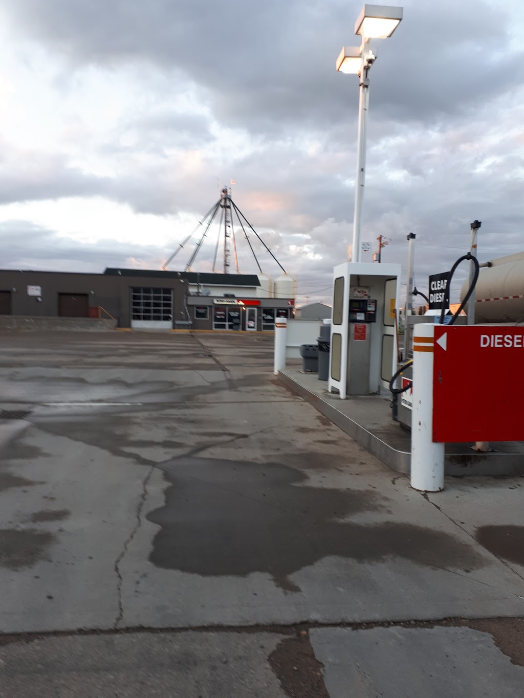 Petro-Pass Truck Stop | 11128 88 Ave, Fort Saskatchewan, AB T8L 3K8, Canada | Phone: (780) 998-2432