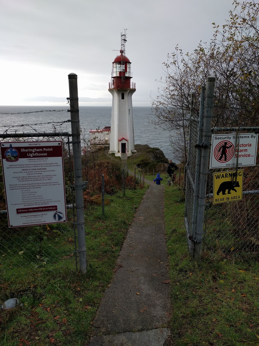 Sheringham Point Lighthouse & Trail Parking | Sheringham Point Trail, Juan de Fuca, BC V0S, Canada