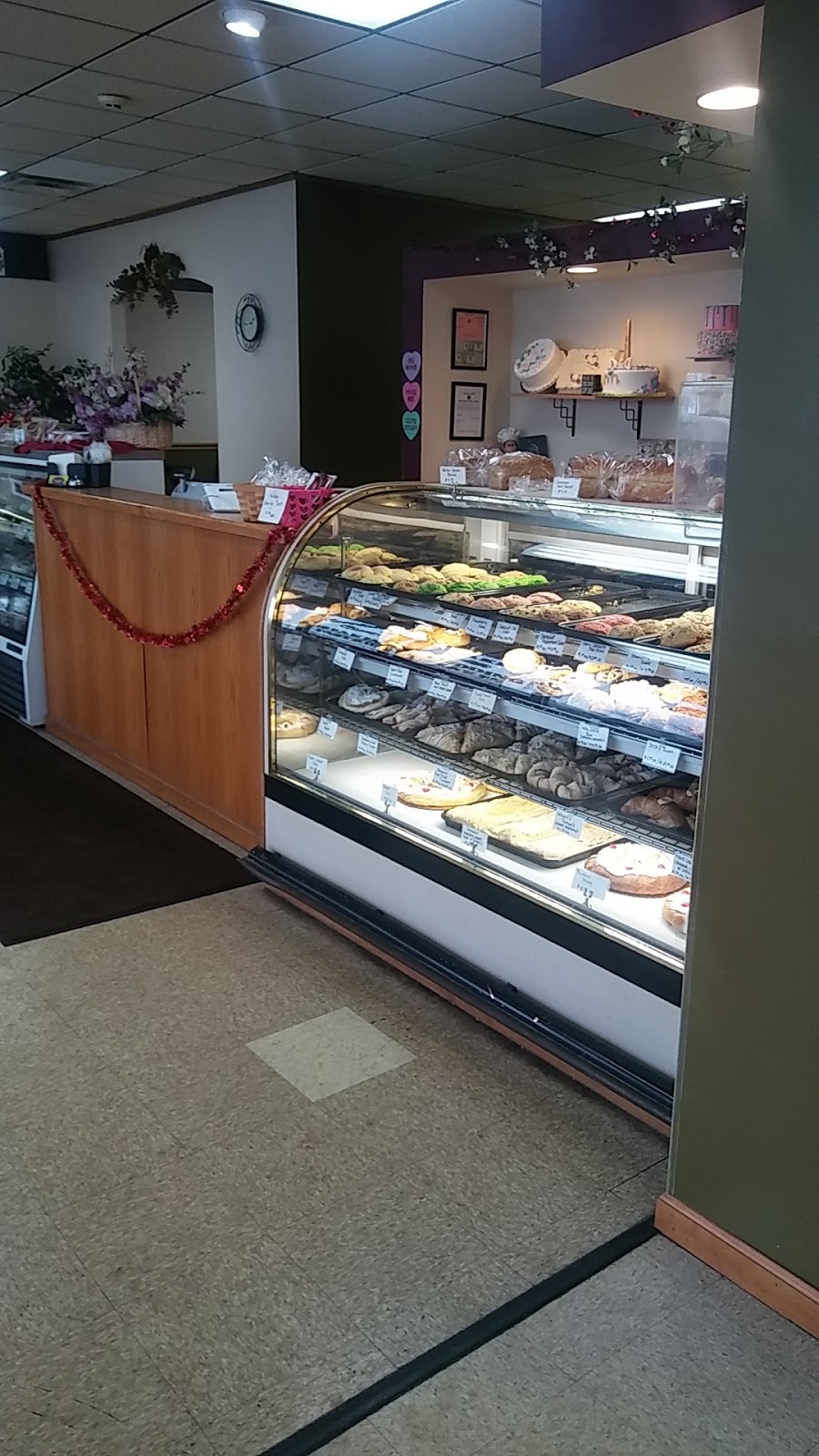 Sweet Beginnings Bakery | 3759 Delaware Ave, Buffalo, NY 14217, USA | Phone: (716) 875-1431