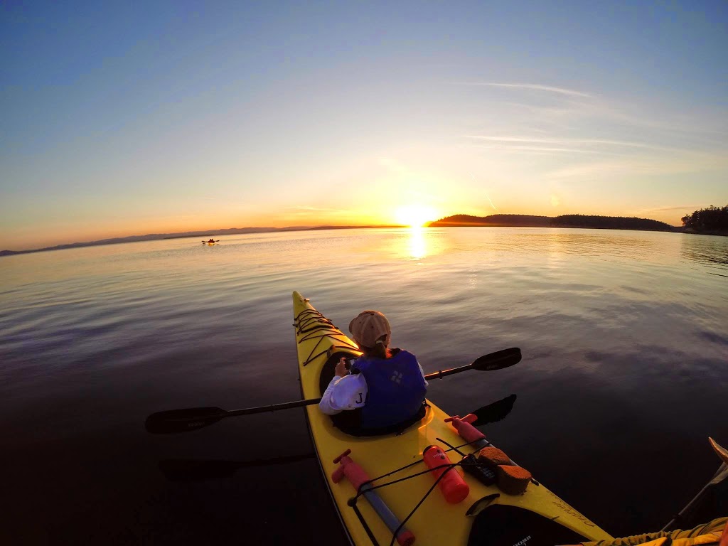 Crystal Seas Kayaking | 40 Spring St, Friday Harbor, WA 98250, USA | Phone: (360) 378-4223