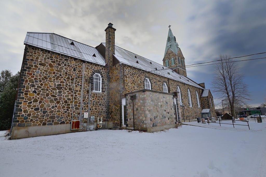 Paroisse Saint-Bruno | 1668 Rue de Montarville, Saint-Bruno-de-Montarville, QC J3V 3T9, Canada | Phone: (450) 653-6319