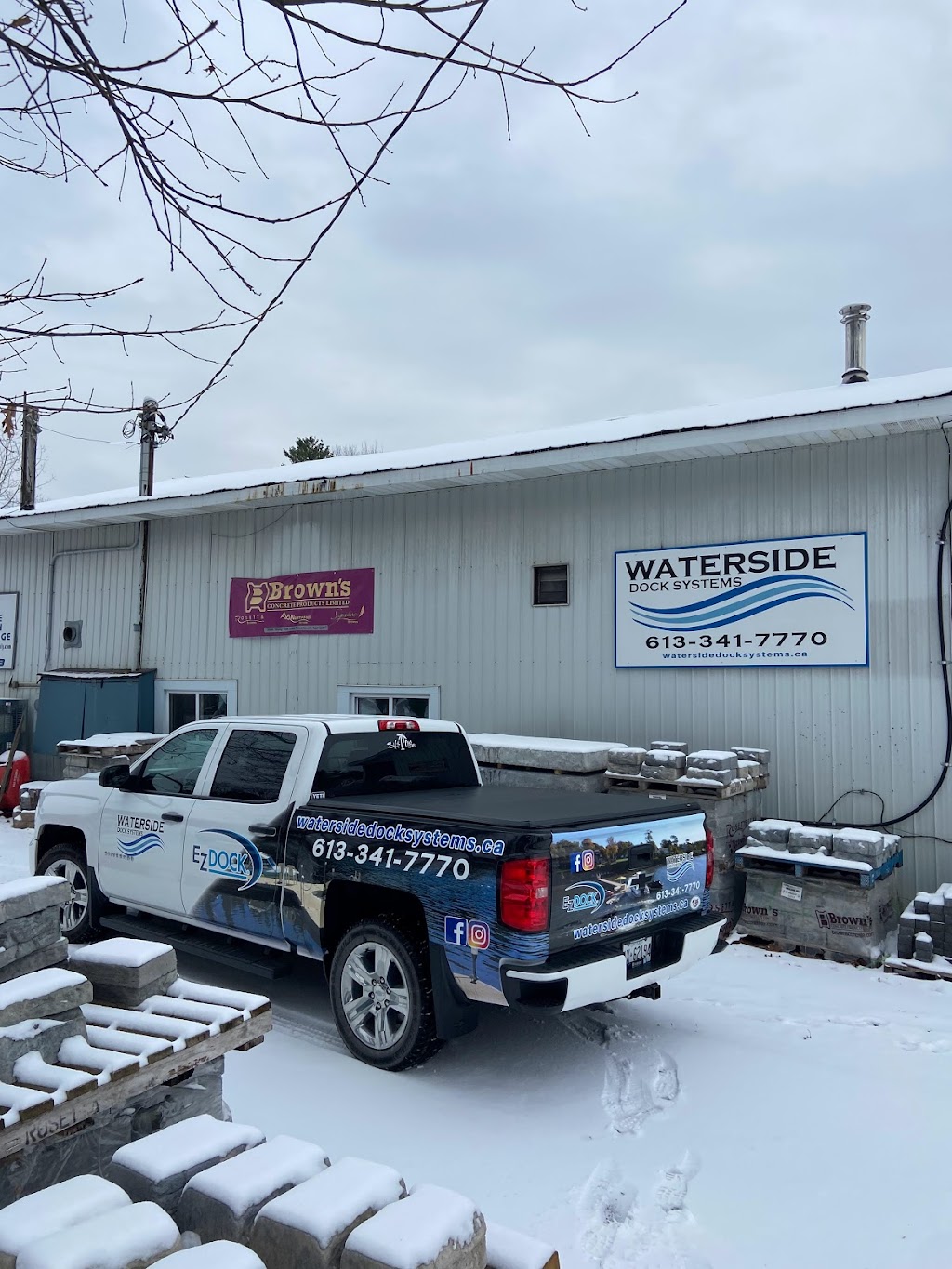 Waterside Dock Systems | 46 Rue de Davos, Lac-Sainte-Marie, QC J0X 1Z0, Canada | Phone: (613) 213-1666