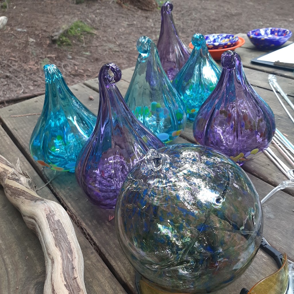 Molten Spirit Glass Studio | 885 Byng Rd, Roberts Creek, BC V0N 2W6, Canada | Phone: (604) 886-0357