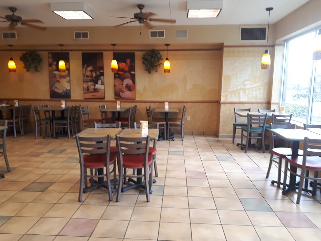 Subway | 8044 Portage Rd, Niagara Falls, ON L2G 5Z1, Canada | Phone: (905) 295-9021