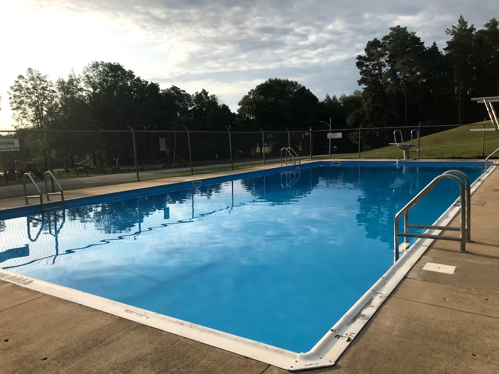 Chesley Centennial Pool | Parkside Dr, Chesley, ON N0G 1L0, Canada | Phone: (519) 363-2288