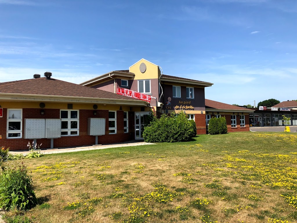 Centre De La Petite Enfance Au Pied de LEchelle | 4955 Grande Allée, Brossard, QC J4Z 3G1, Canada | Phone: (450) 678-4812