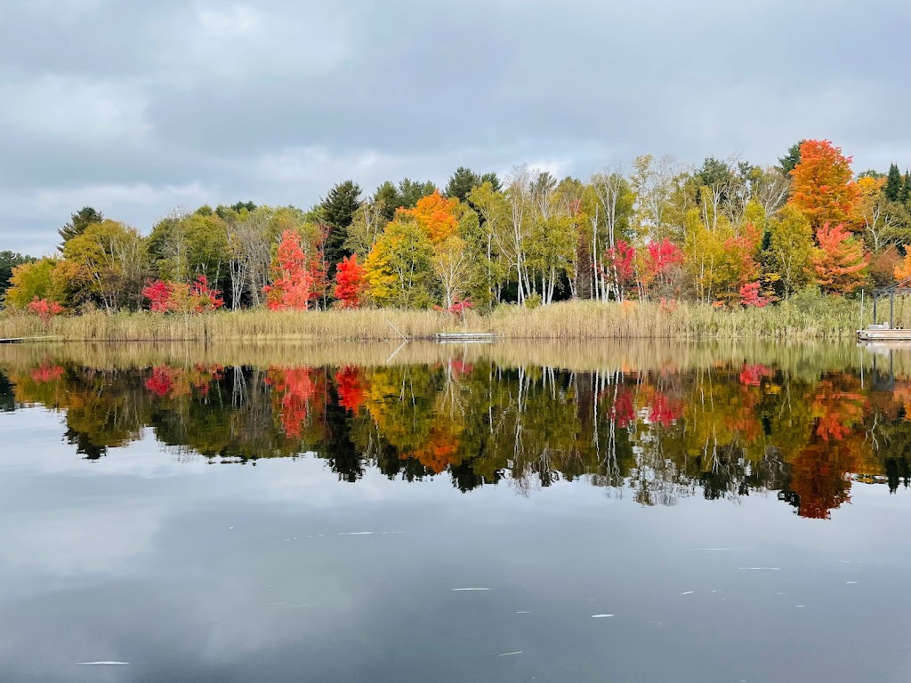 Lighthouse Landing Camp | 3739 ON-520, Burks Falls, ON P0A 1C0, Canada | Phone: (705) 387-4626