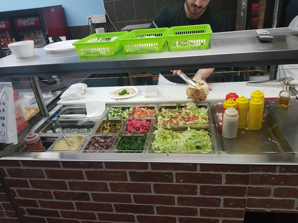 Shawarma Empire | 1823 Lawrence Ave E, Scarborough, ON M1R 2Y3, Canada | Phone: (416) 285-1337