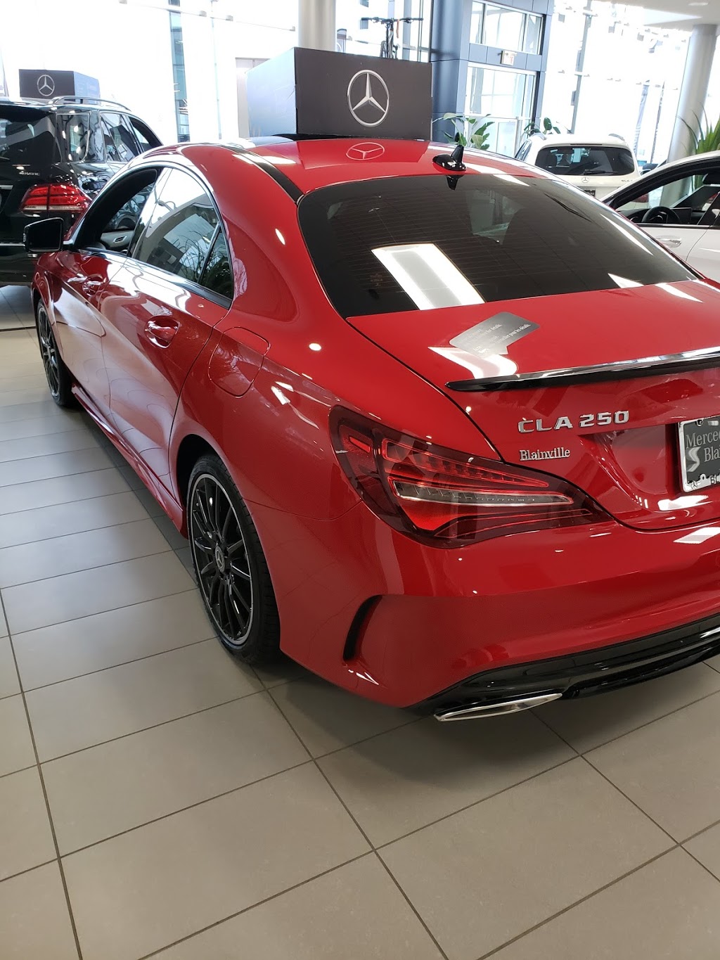 Mercedes-Benz Blainville | 10000 Rue du Plein Air, Mirabel, QC J7J 1S5, Canada | Phone: (450) 435-1313