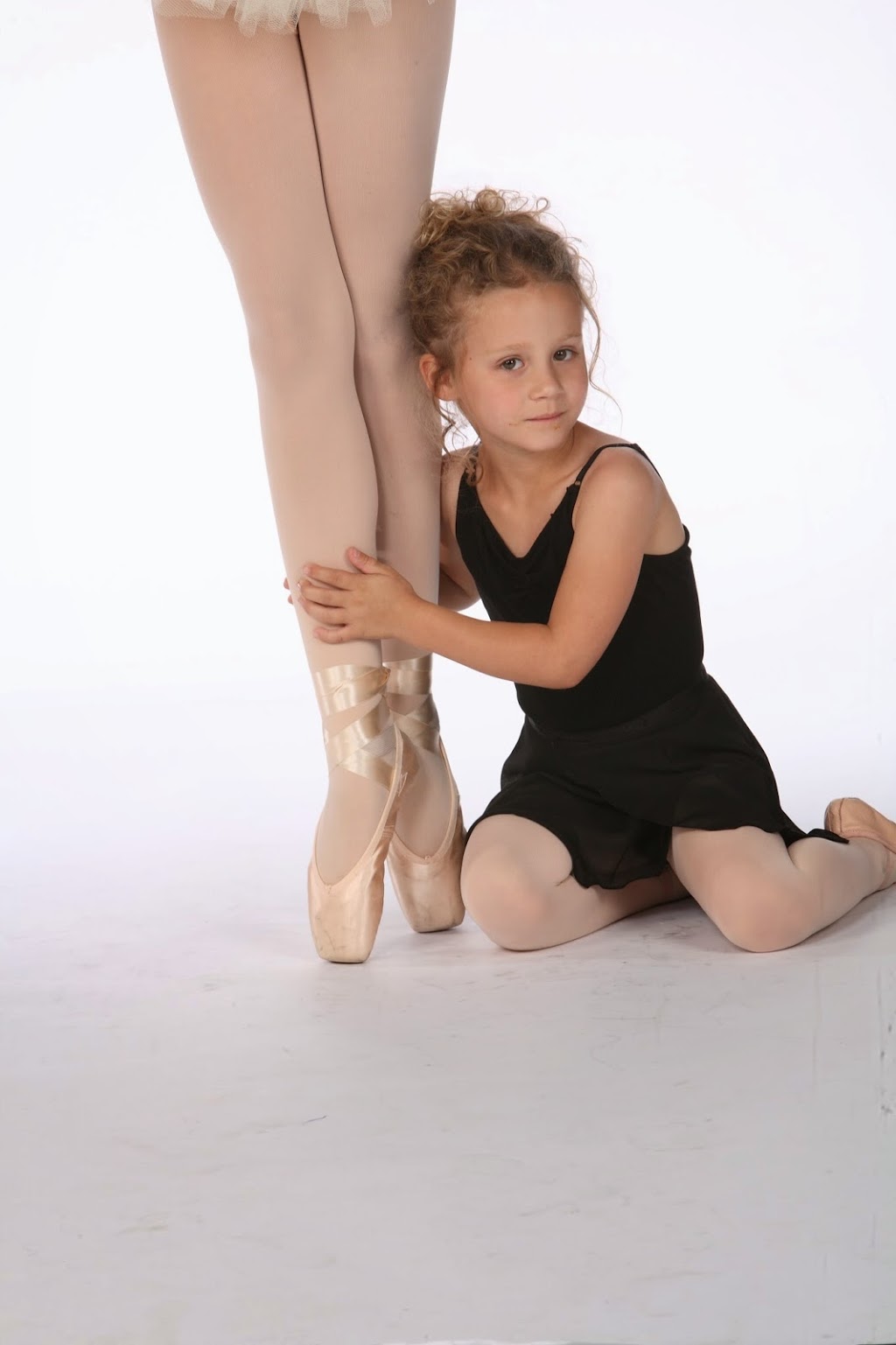 Performance School of Music & Dance | 1600 Kerns Rd, Burlington, ON L7P 3G9, Canada | Phone: (905) 319-8025