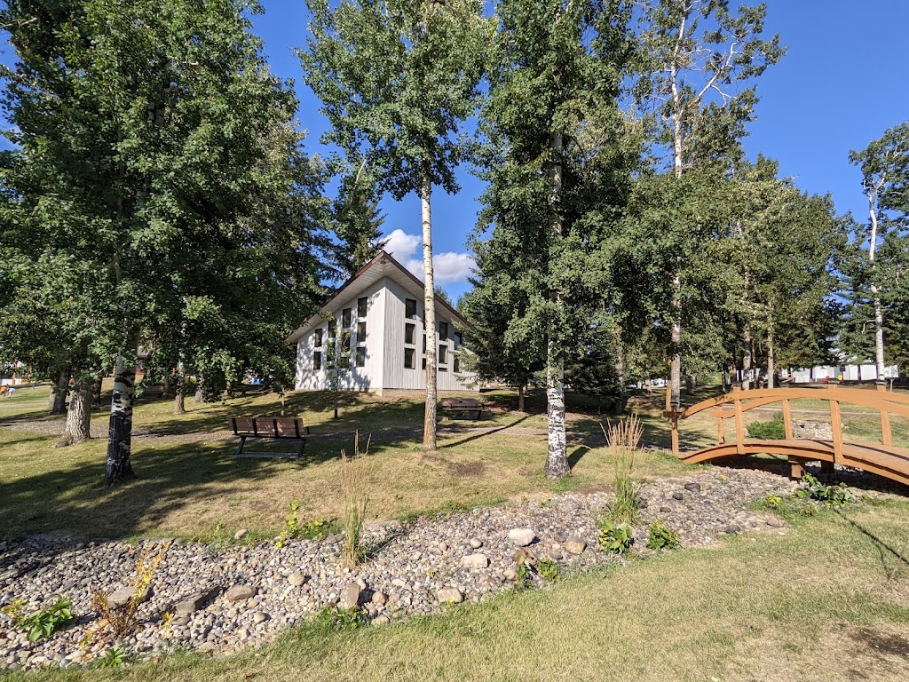 Sunnyside Christian Retreat Centre | 202 Birchcliff Rd, Birchcliff, AB T4S 1R6, Canada | Phone: (403) 748-2197