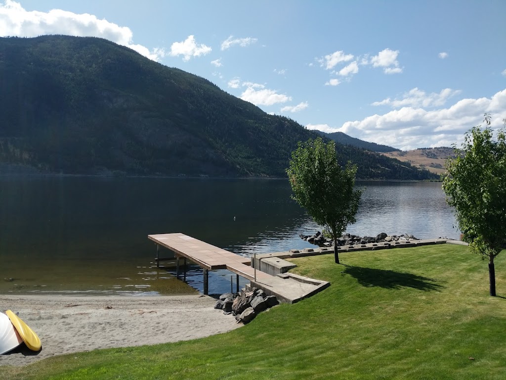 Nicola Lake Vacation Home | 5568 Harmon Estates Road, Harmon Estates, BC V1K 0A1, Canada | Phone: (250) 378-2954