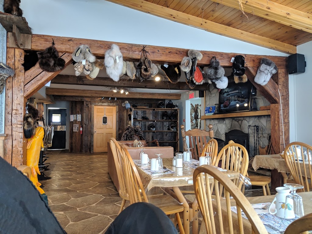 Pourvoirie Auberge La Barrière | 1000 Chemin du Club la Barrière, Sainte-Émélie-de-lÉnergie, QC J0K 2K0, Canada | Phone: (450) 884-5748