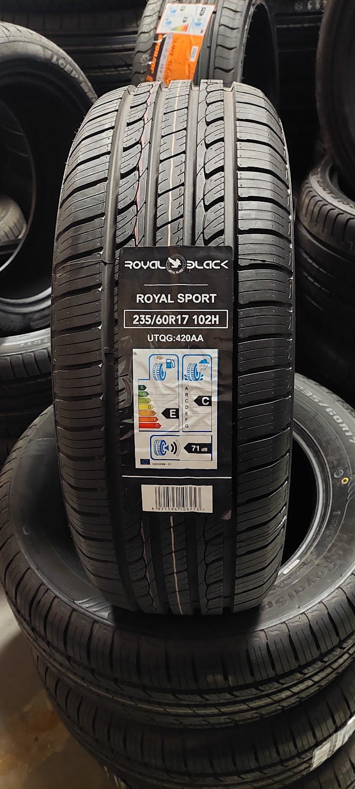 Zoomotive tires | 53 Observatory Ln, Richmond Hill, ON L4C 8K9, Canada | Phone: (647) 708-9850