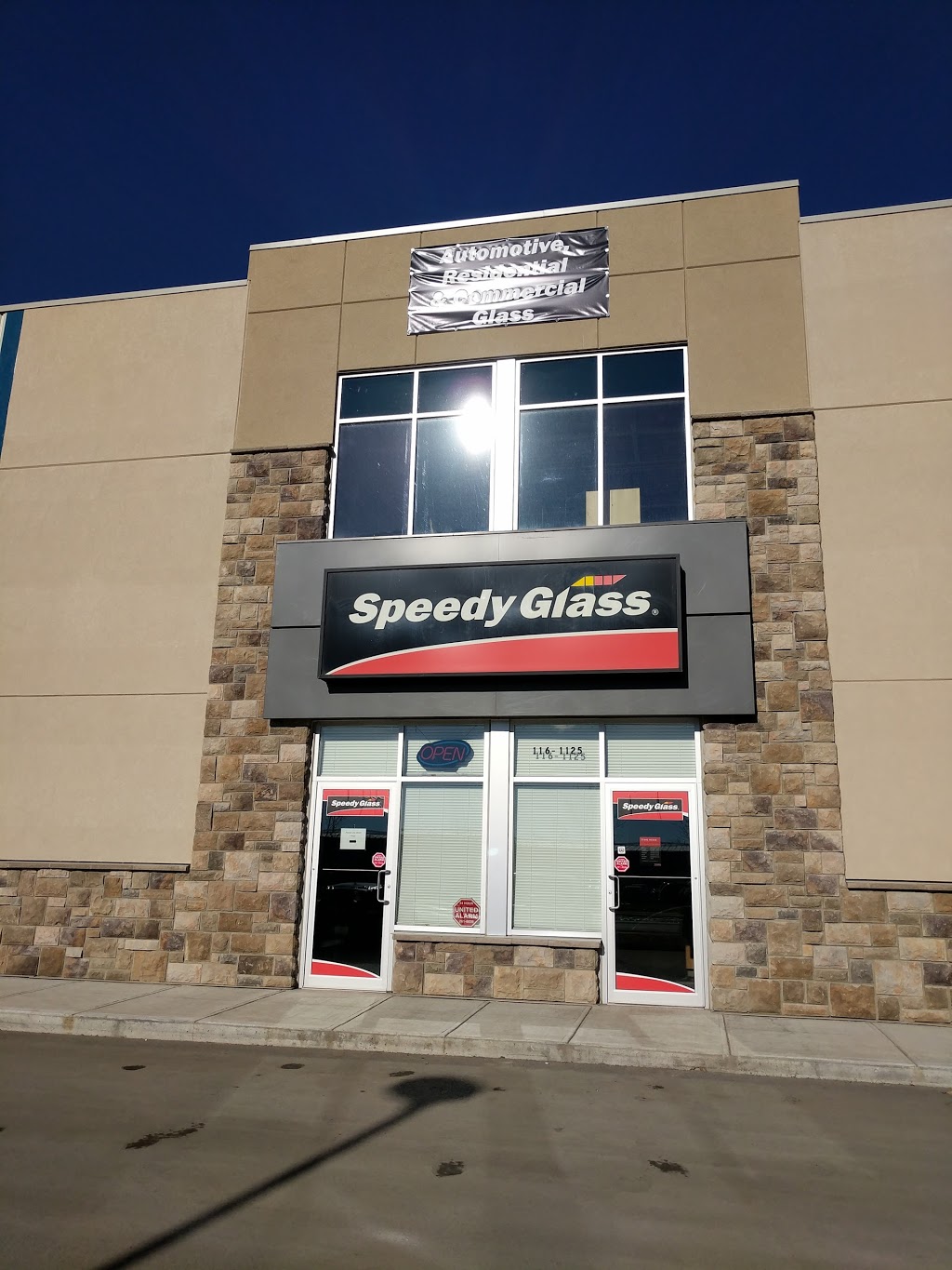 Speedy Glass | 1125 N Railway St Unit 6, Okotoks, AB T1S 1A6, Canada | Phone: (403) 938-3892