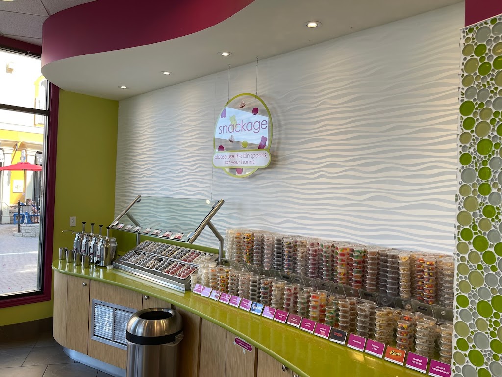 Menchies | Right across from Sunset Grill, 170 Jozo Weider Blvd Unit 21, The Blue Mountains, ON L9Y 0V2, Canada | Phone: (705) 446-9866