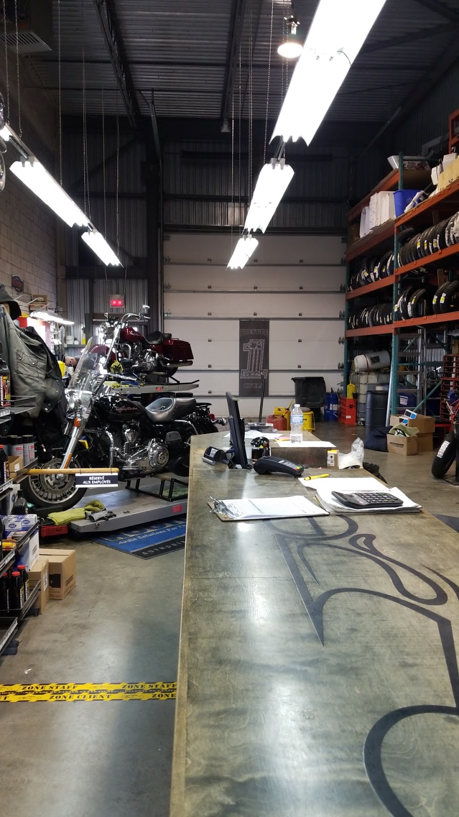 Prestige Cycle Inc. | 1865 Rue Laurier, Sainte-Catherine, QC J5C 1B8, Canada | Phone: (450) 635-1106