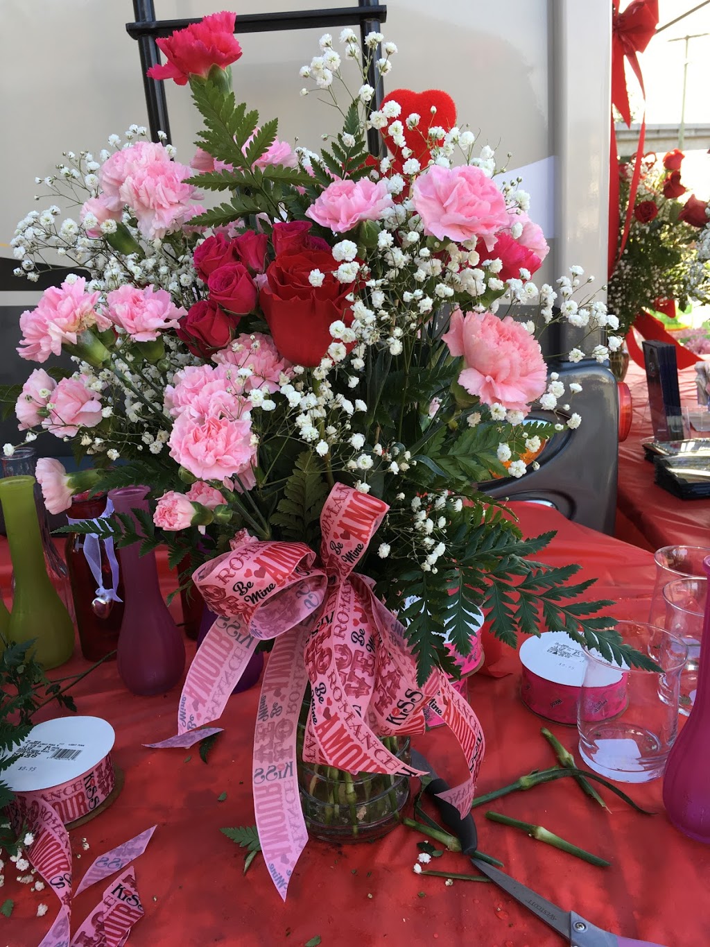 Josephines Floral Expressions | 2208 Hamilton St, New Westminster, BC V3M 2R1, Canada | Phone: (778) 898-3569