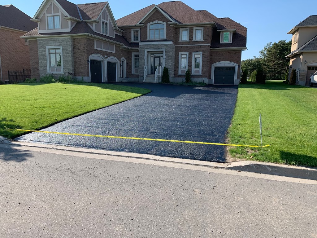 Maximum Driveway Care | 454 Donald Ct, Newmarket, ON L3X 2E3, Canada | Phone: (289) 270-7325