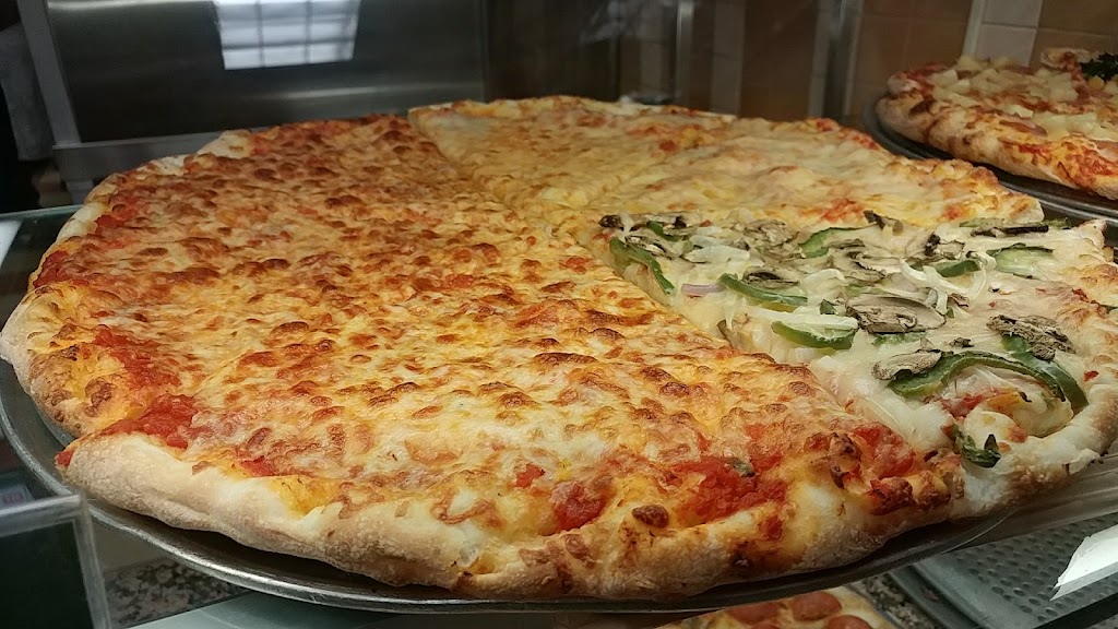 Pizza Nova | 2922 Sheppard Ave E, Toronto, ON M1T 3J4, Canada | Phone: (416) 439-0000