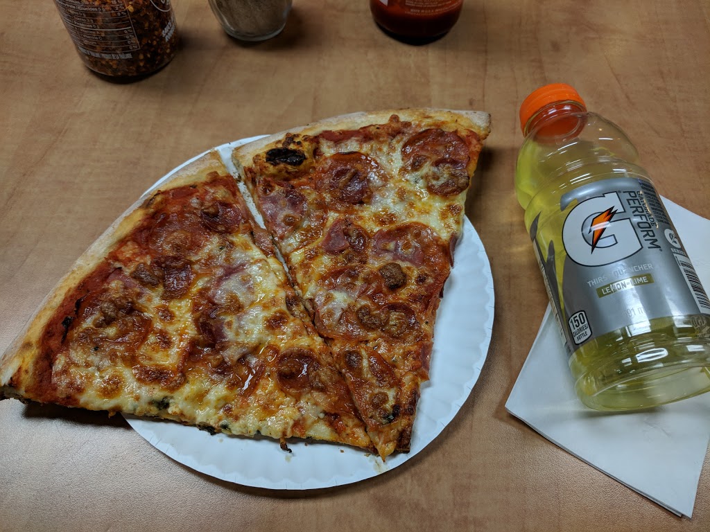 Pizza Gigi | 189 Harbord St, Toronto, ON M5S 1H5, Canada | Phone: (416) 535-4444