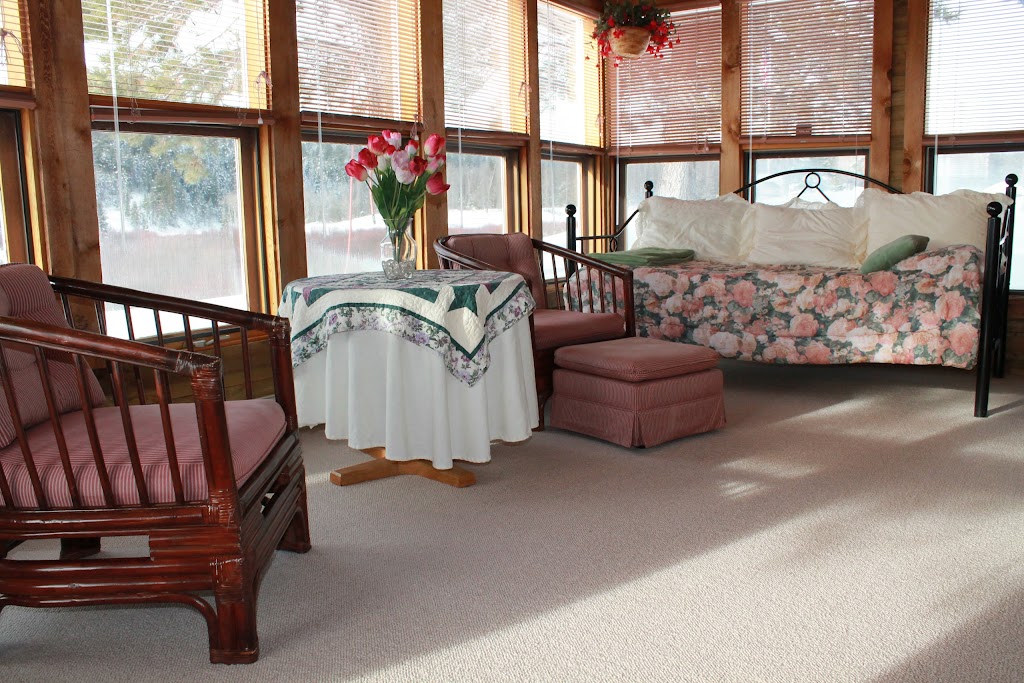 Highland House Bed & Breakfast (Highland House Ranch Bed & Bale) | 8615 Tunkwa Lake Rd, Logan Lake, BC V0K 1W0, Canada | Phone: (250) 523-2766