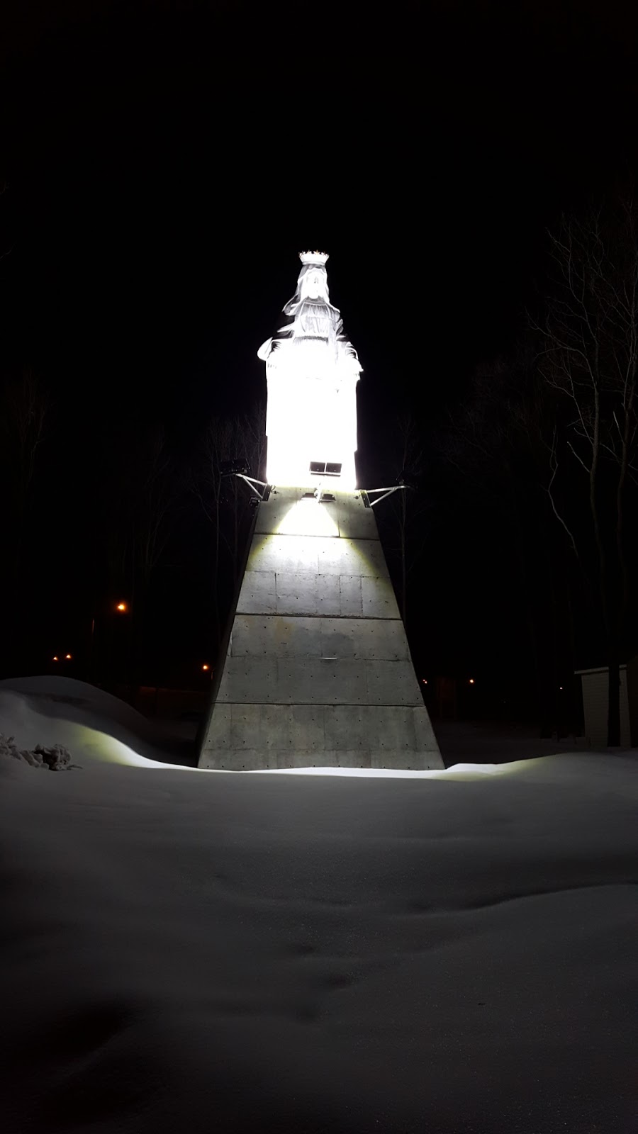 Paroisse Notre-Dame du Liban | 1625, Montée Masson, Laval, QC H7E 4P2, Canada | Phone: (450) 661-9990