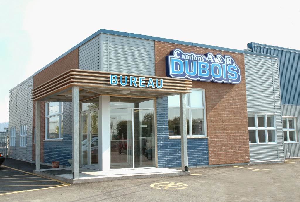 Camions Dubois Inc. | 2745 Rue Principale, Saint-Jean-Baptiste, QC J0L 2B0, Canada | Phone: (450) 464-4631