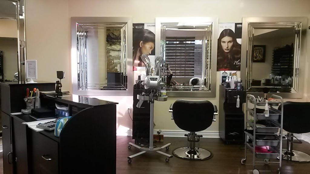 The Color Hair Salon | 1033 Bay St #10, Toronto, ON M5S 3A5, Canada | Phone: (416) 962-0620